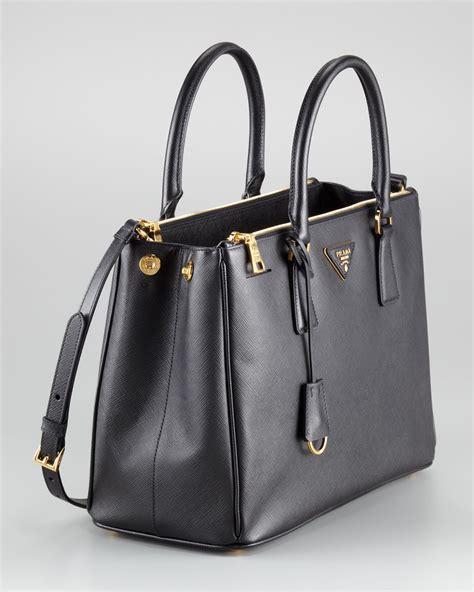 prada saffiano convertible tote|Prada saffiano black small.